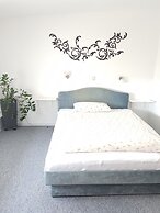Hotel - Pension - Weller