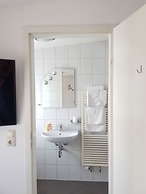 Hotel - Pension - Weller