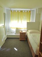 Hotel - Pension - Weller