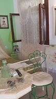 Studio Lefaki