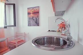 Studio Lefaki