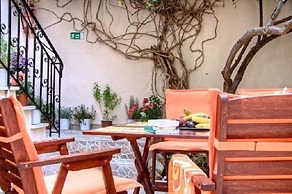 Studio Lefaki