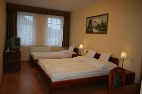 Hotel Patonai