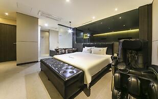 IM Hotel