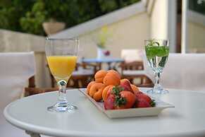 Carpofoli Corfu