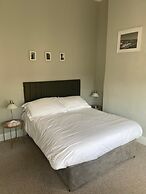 The Waverley Hotel