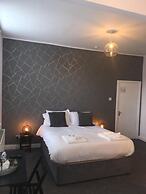 The Waverley Hotel