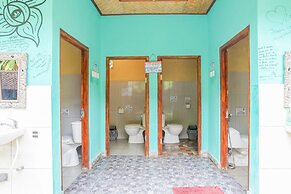 Padi-Padi Hostel & Bar