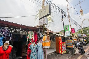 Padi-Padi Hostel & Bar