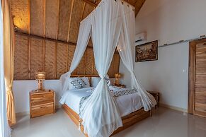 Penida Sunset Ocean View Bungalows