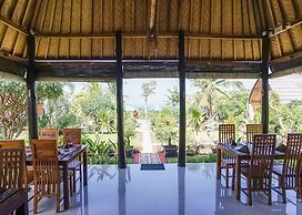 Penida Sunset Ocean View Bungalows