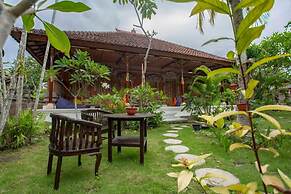 Nushe Hostel & Room