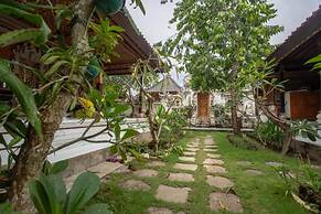 Nushe Hostel & Room