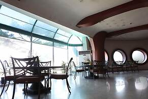 Benikea Mountain and Sea Daepo Port
