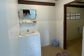Sea Breeze Bungalow