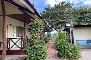 Sea Breeze Bungalow