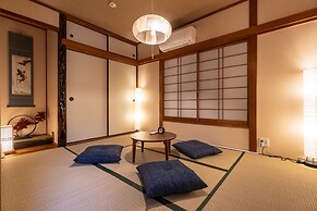 Tsukiyume-kan
