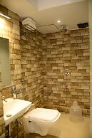 Hotel Malad Inn