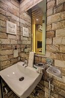 Hotel Malad Inn
