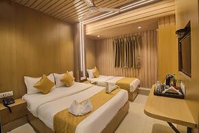 Hotel Malad Inn