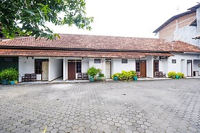 Hotel O Sartika Inn Pati