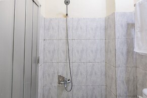 OYO 2718 Backpacker's Homestay Jlegong