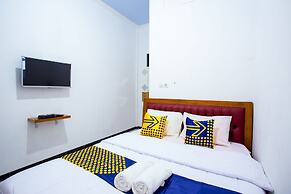 OYO 2718 Backpacker's Homestay Jlegong