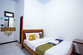 OYO 2718 Backpacker's Homestay Jlegong