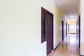 OYO 2547 Assirot Residence