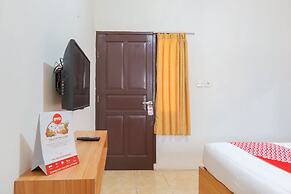 OYO 2547 Assirot Residence