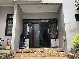 OYO 2770 Zleepy Wisma Khazri