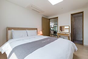 JS Residence Hotel Okpo