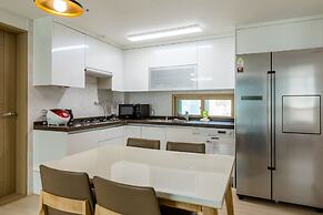 JS Residence Hotel Okpo