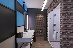 Aloft by Marriott Little Rock West
