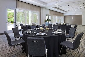 Aloft by Marriott Little Rock West