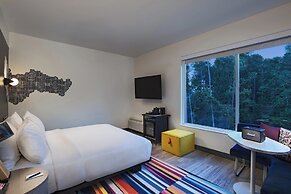 Aloft by Marriott Little Rock West