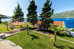 Beachfront Villa Gabriela with Pool