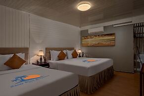 Sandy Beach Bungalows by EHM
