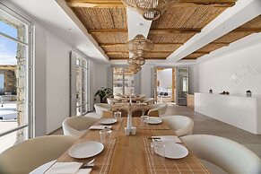 Radisson Blu Euphoria Resort, Mykonos
