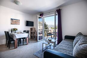 California Apartments II