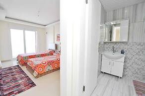 Guitar Apartment