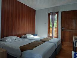 Istana Bromo Resort and Resto
