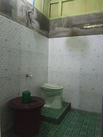 Tangkahan Inn
