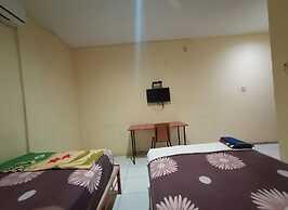 First Inn Hotel