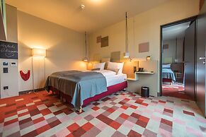Hotel einsmehr