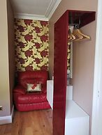 Dolweunydd Bed & Breakfast