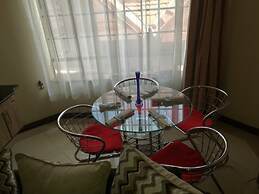 Gracious Apartment