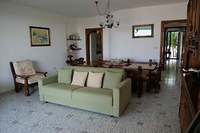 Panorama Leukos