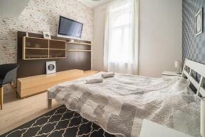 Susan Apartment 2