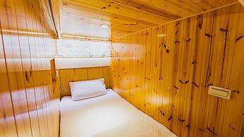 Hello Inn - Hostel